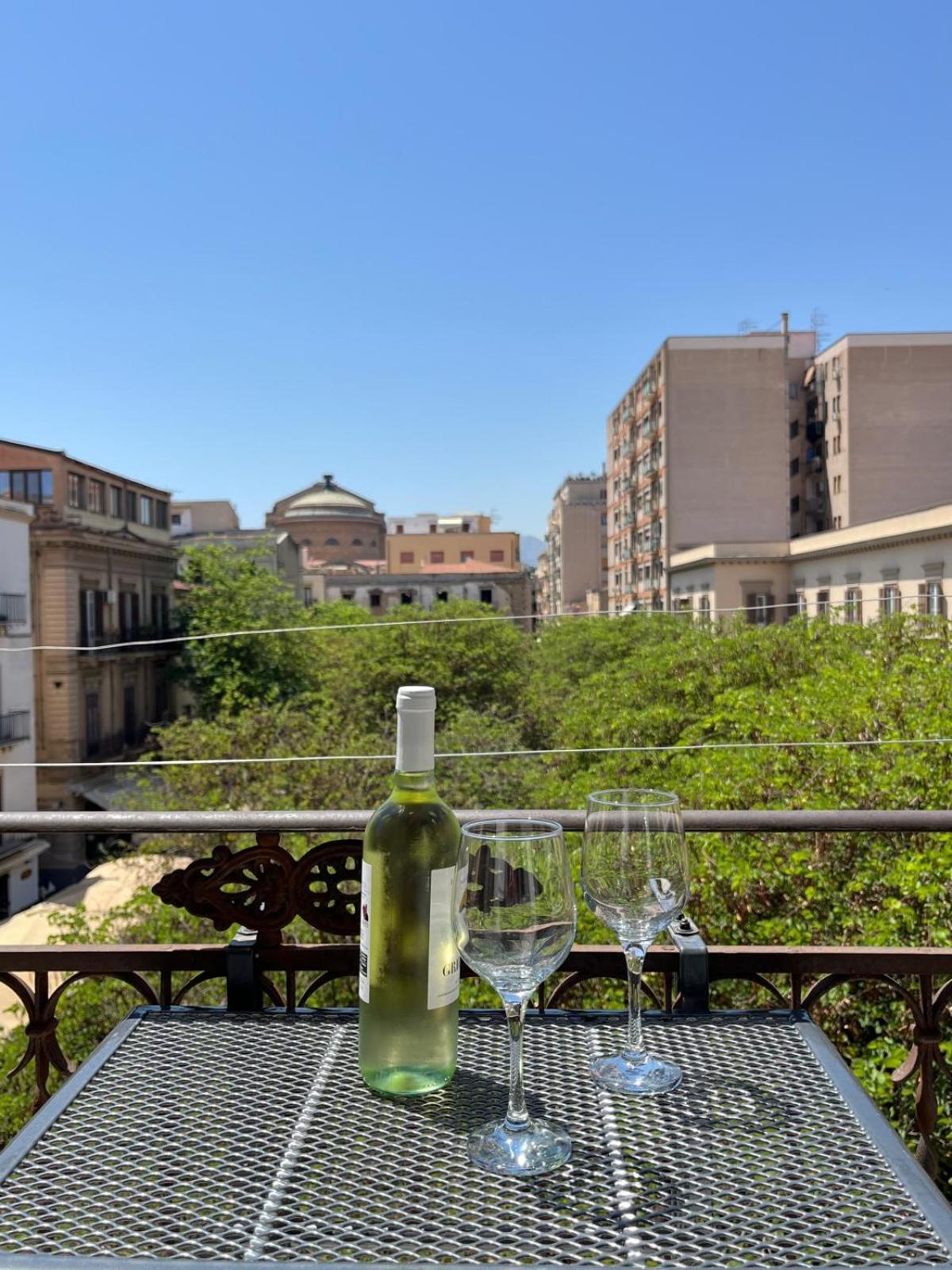 Casa Vacanze Da Ruggero Al Massimo 팔레르모 외부 사진